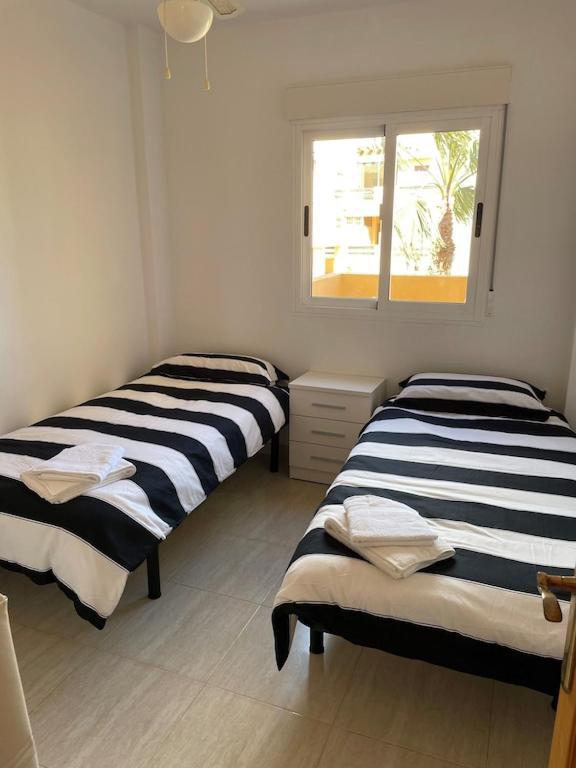 A Stunning 2 Bedroom Apartment 5 Min Walk To The Beautiful Beaches Of Vera Playa Playas de Vera Kültér fotó